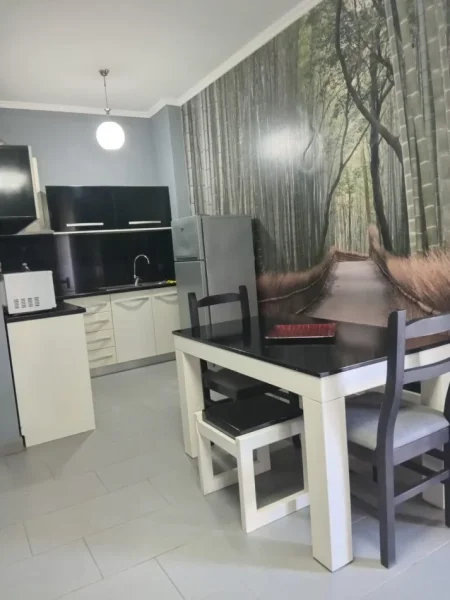 Durres, shitet apartament 1+1+Ballkon Kati 2, 70 m² 90.000 € (shkembi kavajes)