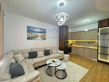 Tirane, shitet 2+1 Kati 9, 79 m² 157.000 € 