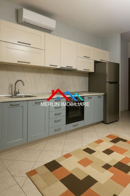 Tirane, shitet apartament 2+1+Ballkon Kati 8, 88 m² 142.000 € (RRUGA BESIM ALLA,MISTO MAME)