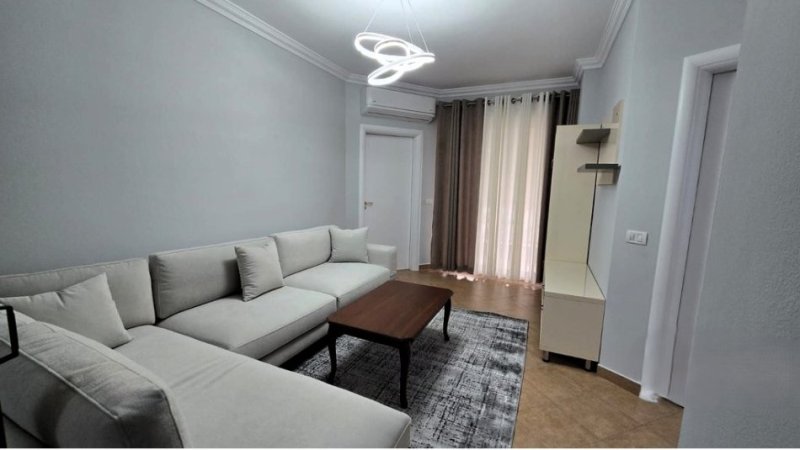 Tirane, jepet me qera apartament 2+1 Kati 7, 78 m² 830 € (RRUGA KAVAJES)