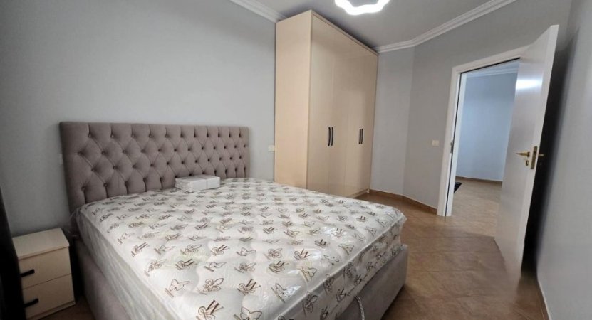Tirane, jepet me qera apartament 2+1 Kati 7, 78 m² 830 € (RRUGA KAVAJES)