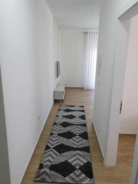 Tirane, jepet me qera apartament 1+1 Kati 3, 77 m² 500 € (DON BOSKO)