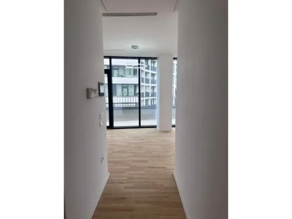 Tirane, shitet apartament 2+1 Kati 5, 129 m² 486.000 € (Lake View Residence)