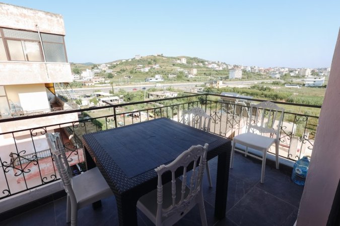 Tirane, jepet me qera apartament 1+1+Ballkon Kati 4, 70 m² 300 € (Shkoze)