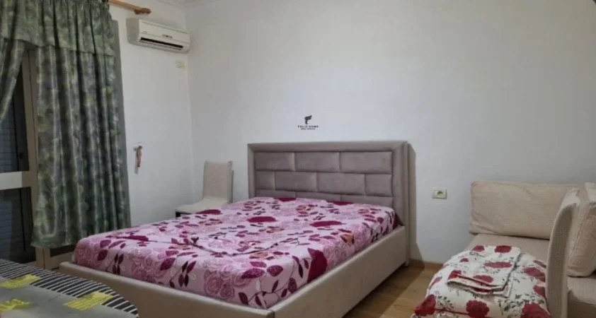 Tirane, jepet me qera apartament 2+1 Kati 3, 90 m² 600 € (RRUGA E DURRESIT)