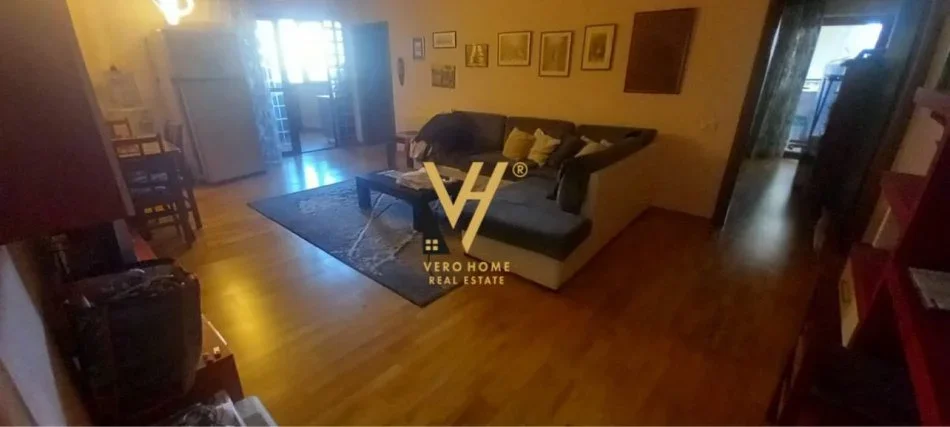 Tirane, shitet apartament 2+1+Ballkon Kati 6, 92 m² 195.000 € (KOMUNA E PARISIT)