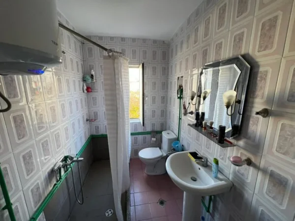 SHITET APARTAMENT 1+1 TEK SHKOLLA E BALETIT