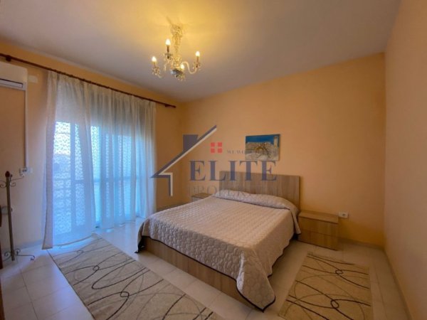 Tirane, jepet me qera apartament 2+1+Ballkon Kati 5, 110 m² 620 € (Ali Demi)