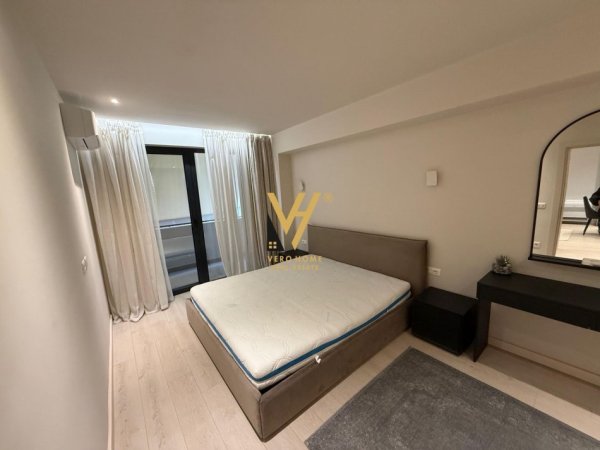 Tirane, jepet me qera apartament 1+1+Ballkon Kati 3, 75 m² 900 € (ISH BLLOK)