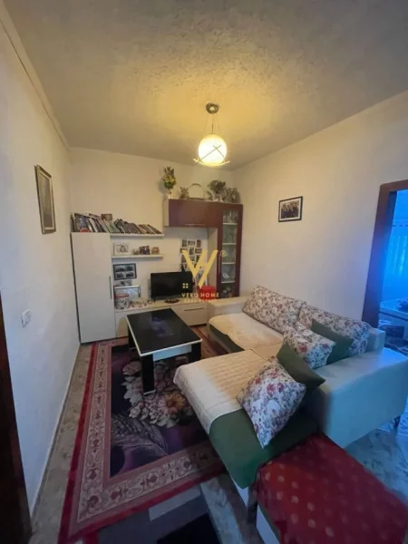 Tirane, jepet me qera apartament 3+1+Ballkon Kati 6, 100 m² 450 € (DON BOSKO)