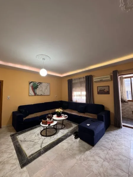 Tirane, shes apartament 2+1 Kati 2, 142.500 € 