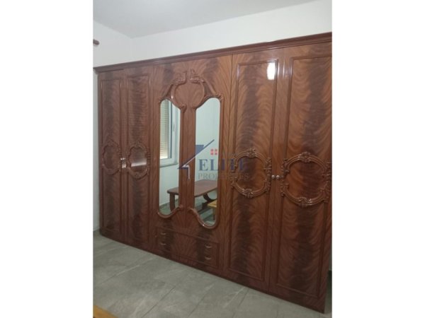 Tirane, jepet me qera apartament 2+1 Kati 1, 