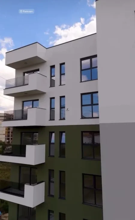 Tirane, shitet apartament 2+1 Kati 3, 125 m² 138.000 € (PASKUQAN)