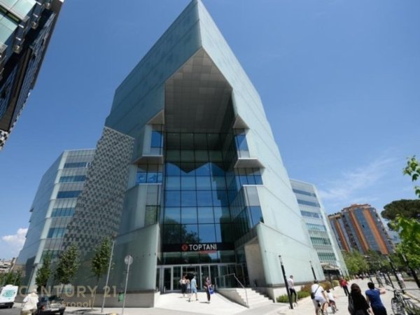 Tirane, jepet me qera garazh | post parkimi Kati -1, 12 m² 200 € (Qender)