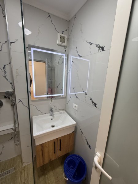 Tirane, shes apartament 1+1 Kati 3, 42 m² 135.000 € 