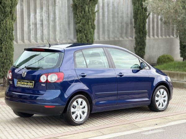 Durres, shitet makine VOLKSWAGEN GOLF PLUS 1.9 Nafte, blu e errët manuale Klima