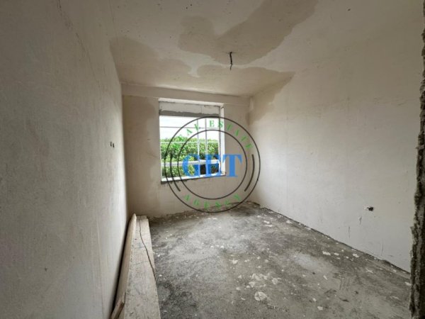 Durres, shitet apartament 1+1 Kati 4, 45 m² 75.000 € (Mali i Robit)