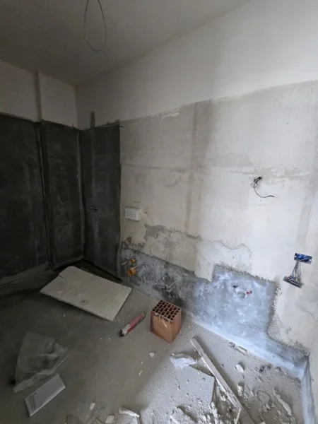 Tirane, shitet apartament 2+1+Aneks+Ballkon , 112 m² 212.200 € 