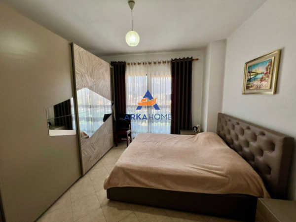 Tirane, shitet 2+1+Ballkon Kati 8, 88 m² 142.000 € 