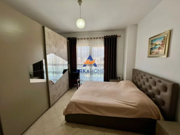 Tirane, shitet 2+1+Ballkon Kati 8, 88 m² 142.000 € 