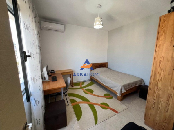 Tirane, shitet 2+1+Ballkon Kati 8, 88 m² 142.000 € 