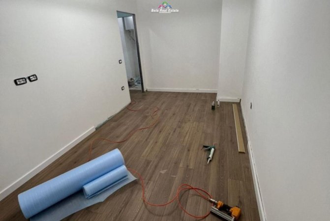 Tirane, shes apartament 1+1 Kati 2, 77 m² 190.000 € (Rrugen Osman Myderizi)