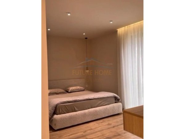 Gjiri Lalezit | Hamallaj, shitet Vile 3+1 Kati 1, 241 m² 1.400.000 € 