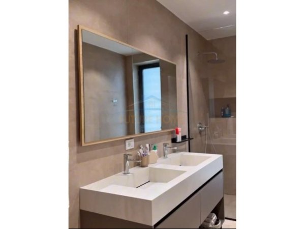 Gjiri Lalezit | Hamallaj, shitet Vile 3+1 Kati 1, 241 m² 1.400.000 € 