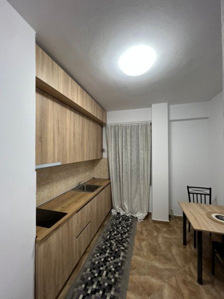 Tirane, jepet me qera apartament 1+1 Kati 6, 60 m² 650 € (Rruga Merdar Shtylla)