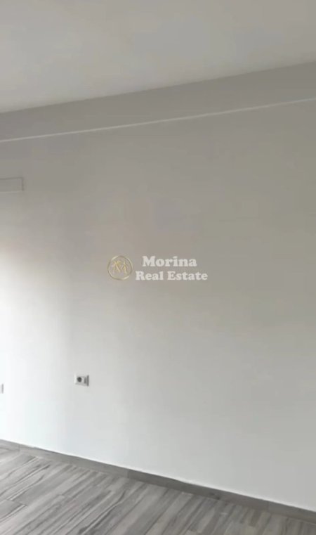 Tirane, jepet me qera garsonier Kati 4, 45 m² 330 € (Rruga 5 Maji)