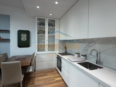 Tirane, shitet apartament 2+1 Kati 5, 92 m² 192.000 € 