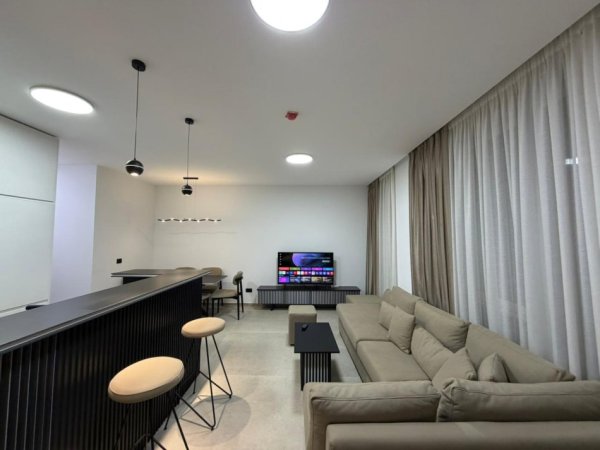 Tirane, jepet me qera apartament 2+1 Kati 4, 115 m² 1.350 € (Liqeni i Thate)