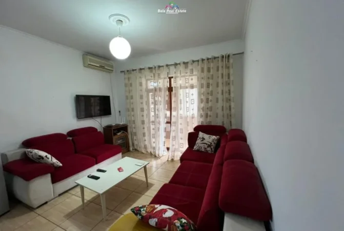 Tirane, jepet me qera apartament 2+1 Kati 4, 86 m² 500 € (Rruga Ferit Xhajko)