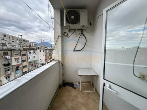 Tirane, shitet apartament 2+1+Ballkon Kati 5, 85 m² 125.000 € (Porcelan)