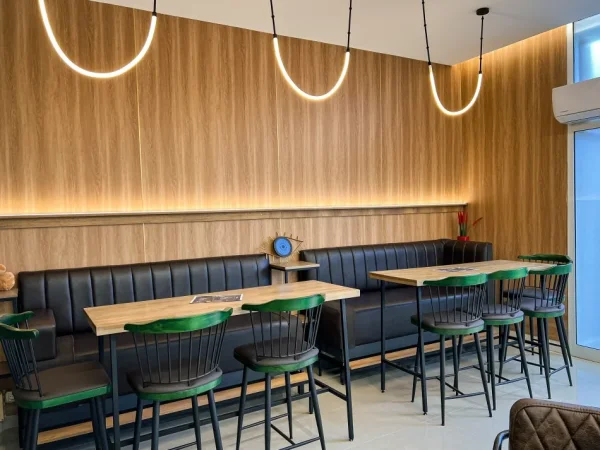 Tirane, ofroj Bashkepunim