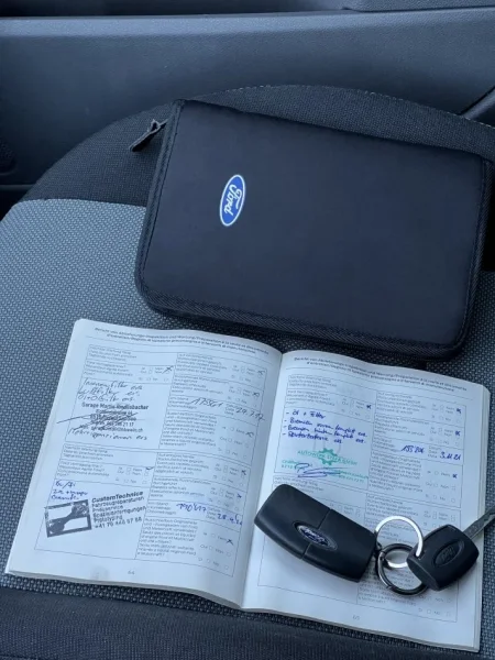 Durres, shitet makine Ford Focus Nafte, e bardhë manuale Kondicioner 193.000 km 3.400 €