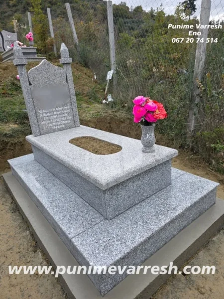 Tirane, ofroj Varr per myslimanet - Punime Varresh Graniti