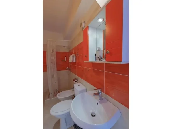 Sarande, shitet apartament 1+1 Kati 3, 67 m² 180.000 € (Kompleksi Bougainville Bay)