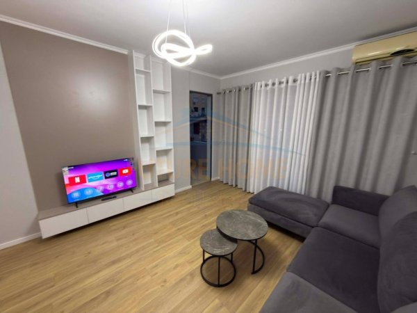 Tirane, shitet apartament 1+1 Kati 1, 70 m² 118.000 € (prane Bar Xhameros, Astir)