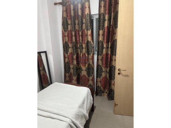 Tirane, jepet me qera apartament 2+1 Kati 2, 88 m² 600 € (Komuna e Parisit)