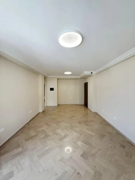 Tirane, shitet apartament 2+1 , 94 m² 260.000 € (parku olimpik)