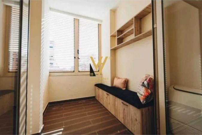 Tirane, jepet me qera apartament 1+1+Ballkon Kati 4, 60 m² 650 € (RRUGA ISLAM ALLA)