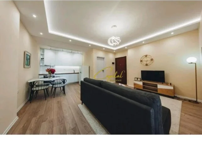 Tirane, jepet me qera apartament 1+1 Kati 4, 60 m² 650 € (MYSLYM SHYRI)