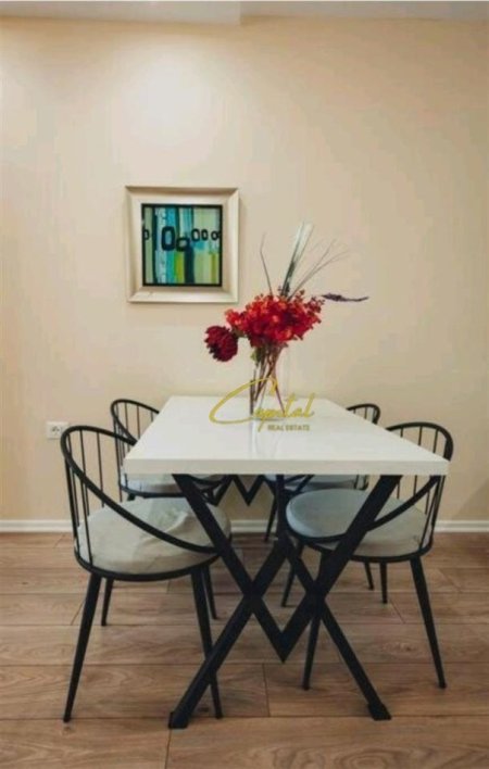 Tirane, jepet me qera apartament 1+1 Kati 4, 60 m² 650 € (MYSLYM SHYRI)
