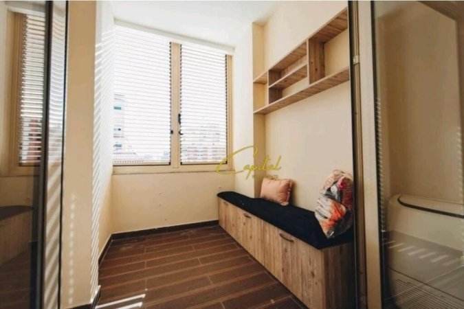 Tirane, jepet me qera apartament 1+1 Kati 4, 60 m² 650 € (MYSLYM SHYRI)