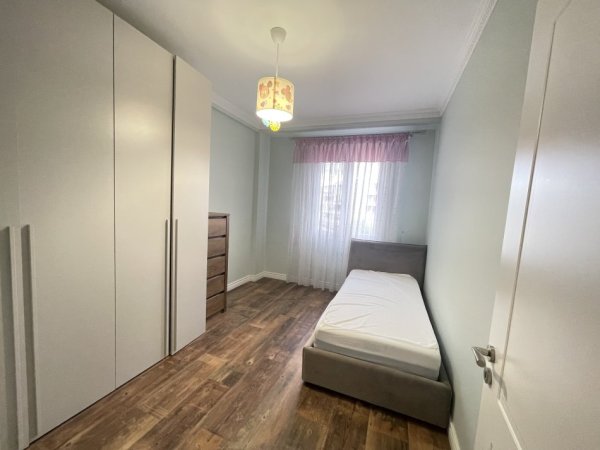 Tirane, shitet nga Pronari, pa-komision apartament 3+1+Ballkon Kati 4, 135 m² 455.000 € (Kopshti Zoologjik, rruga Alla)