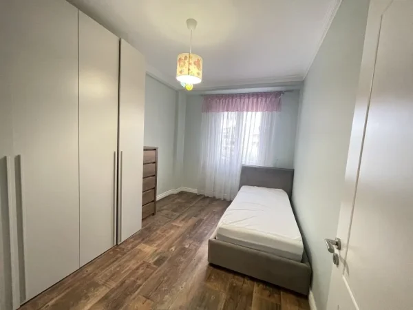 Tirane, shitet nga Pronari, pa-komision apartament 3+1+Ballkon Kati 4, 135 m² 455.000 € (Kopshti Zoologjik, rruga Alla)