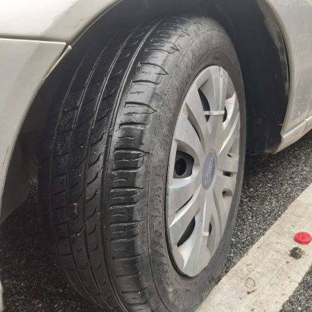 Tirane, shes makine | veture Ford Focus Nafte, gri metalizato manuale Kondicioner 242.000 km 1.200 €