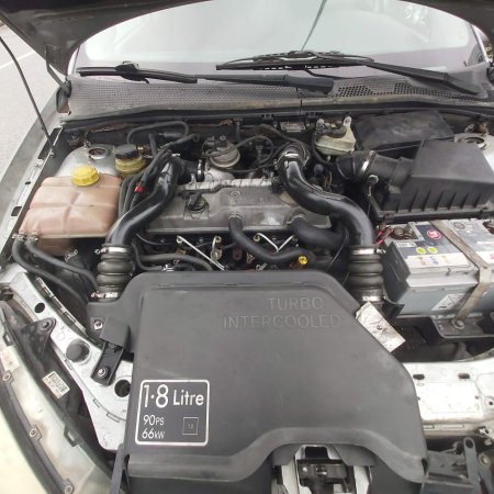 Tirane, shes makine | veture Ford Focus Nafte, gri metalizato manuale Kondicioner 242.000 km 1.200 €