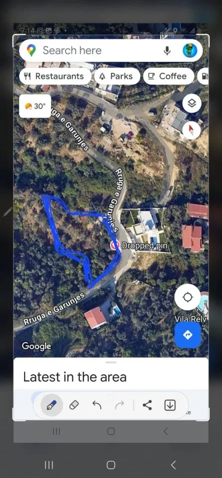 Tirane, shitet toke , 1.400 m² 300.000 € (LIQENI I THATE)